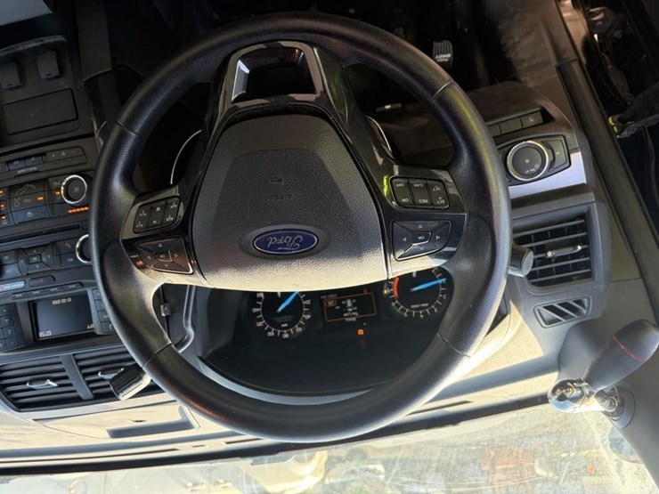 2018-ford-explorer-police-interceptor-image-13