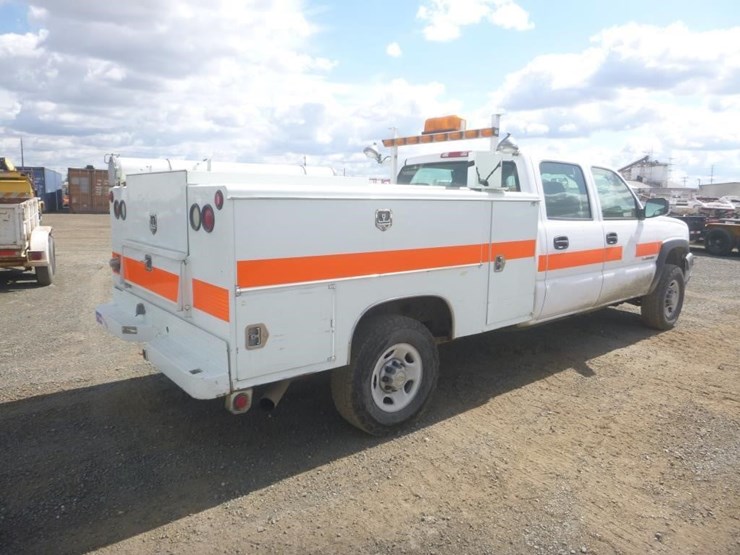 2007-chevrolet-2500-image-3