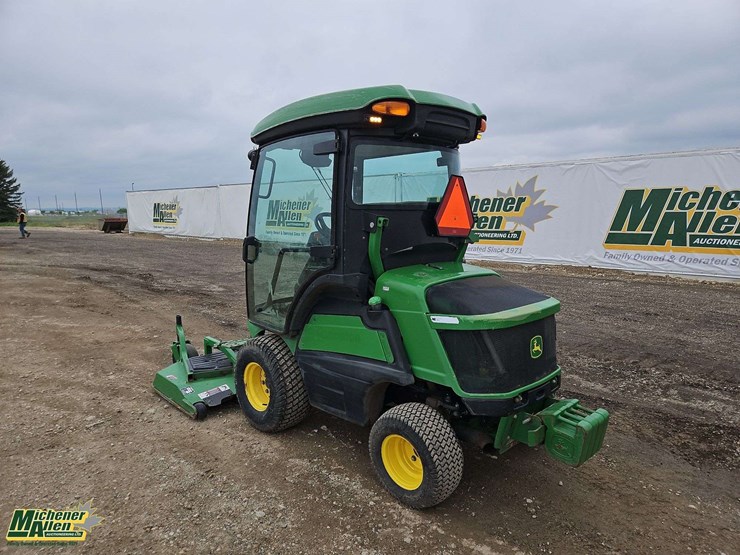 2018-john-deere-1585-image-2