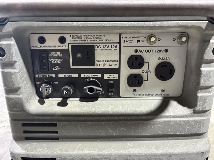 honda-eu3000is-image-7