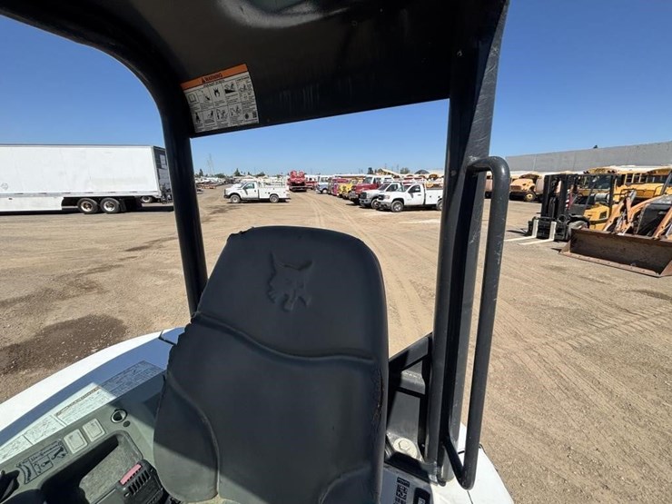 2017-bobcat-e50-image-41