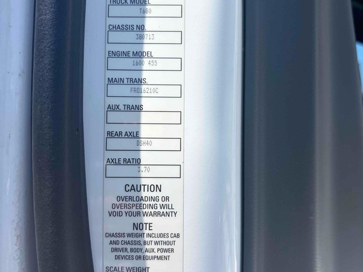 2020-kenworth-t680-image-19