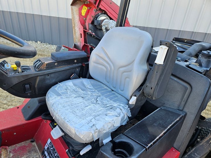 #5030-•-toro-ground-master-4000d-4x4-wide-area-mower-image-30