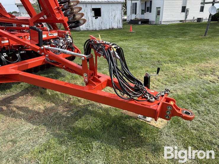 2020-kuhn-krause-8010-30-image-18