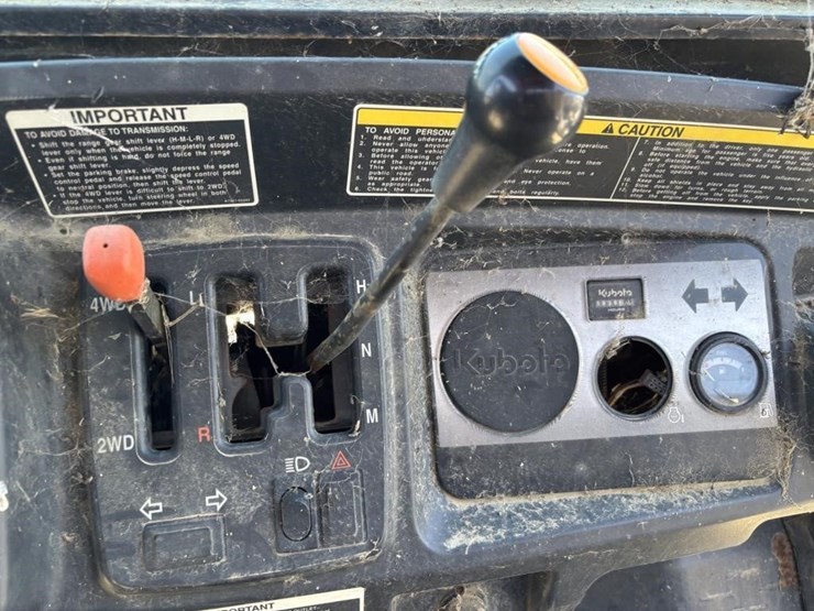 2008-kubota-rtv900-image-10