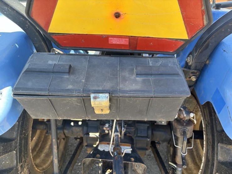 new-holland-tc29da-image-13