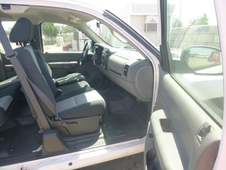 2008-chevrolet-1500-image-17