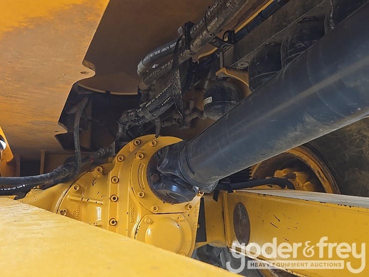 2021-volvo-a25g-image-30