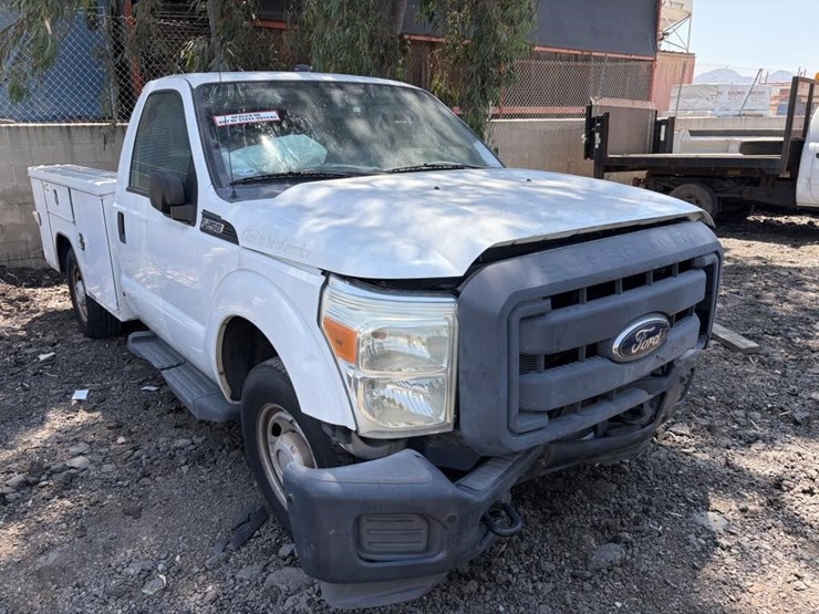 2012-ford-f250-sd-image-2