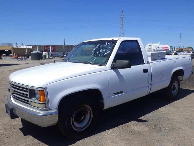 1990-chevrolet-2500-image-1