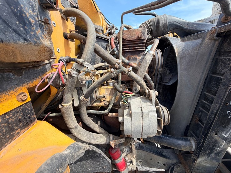 1986-caterpillar-3208-image-28