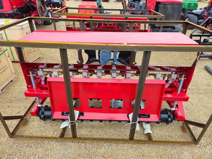 #5141-•-2026-agt-stsd10-seeder-image-4