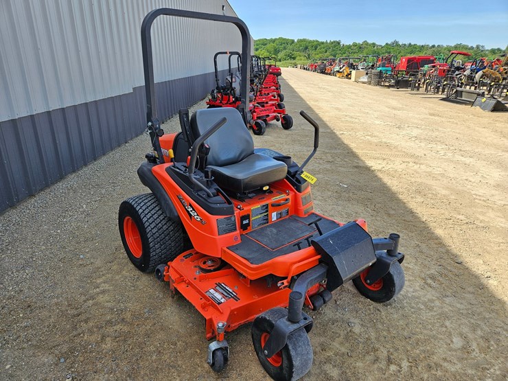 kubota-zd326s-image-6