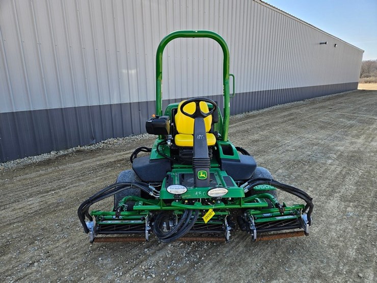 john-deere-6080a-image-8