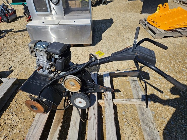 #5048-•-yard-machine-roto-tiller-image-2