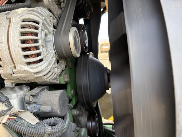 john-deere-6420-image-65