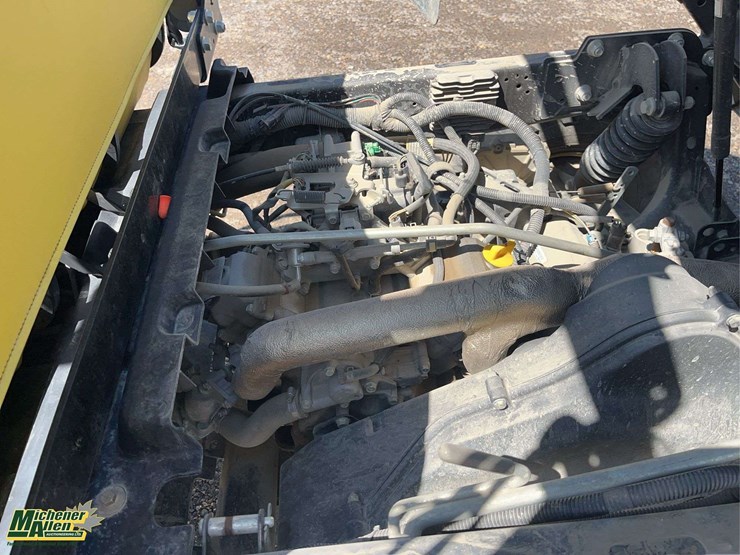 2016-john-deere-625-image-19