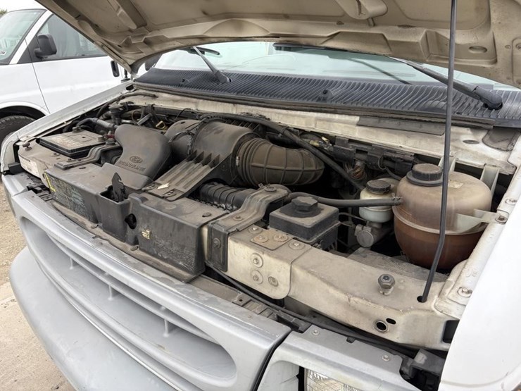 2002-ford-e350-sd-image-7