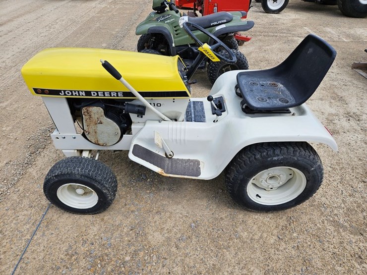 john-deere-110-image-2