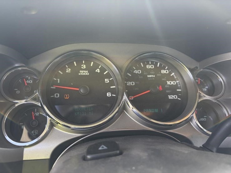 2012-gmc-2500hd-image-16