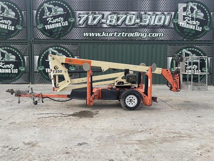 2005-jlg-t350-image-1