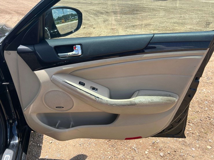 2014-kia-cadenza-4-door-sedan-(155,518-miles)-image-20