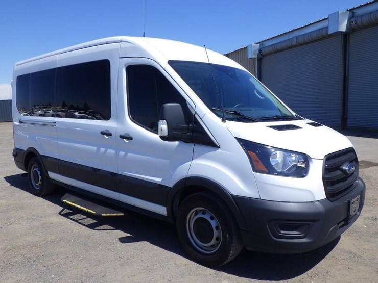 2020-ford-transit-image-2