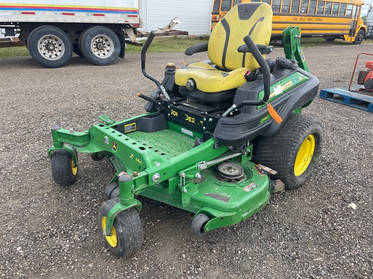 2018-john-deere-z915b-image-1