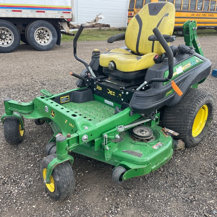 2018 JOHN DEERE Z915B