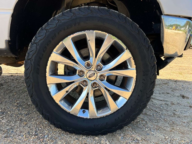2010-ford-f150-image-17