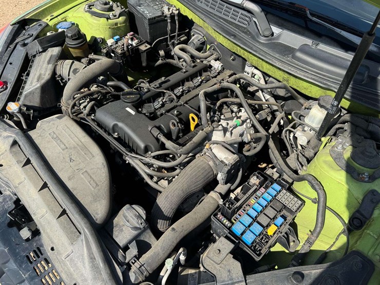 2010-hyundai-genesis-2.0l-turbo-coupe---131,967-miles-image-18