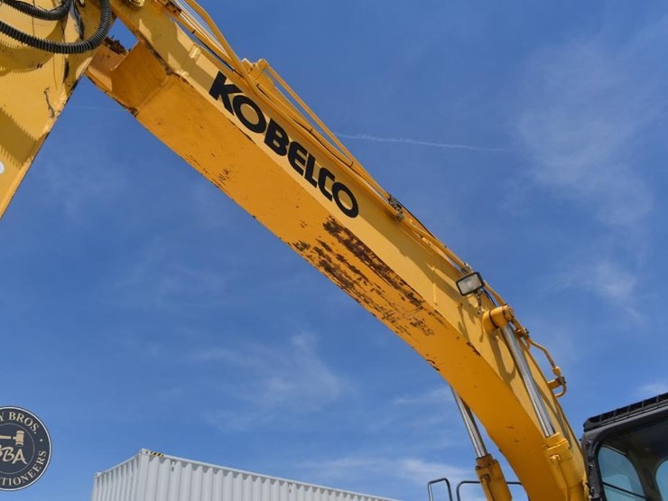 2014-kobelco-sk260sr-lc-3-image-32