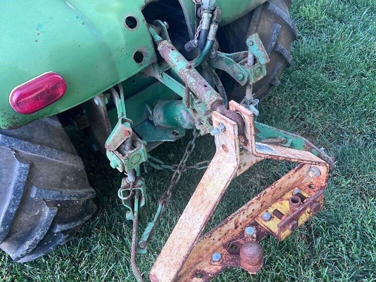 1968-john-deere-140-image-4