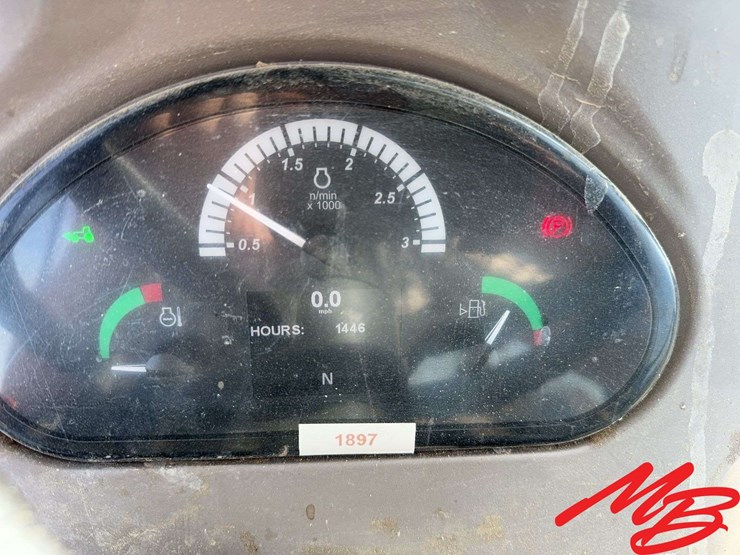 2023-john-deere-5075gn-image-33