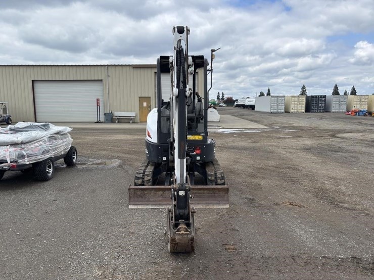 2021-bobcat-e26-image-6