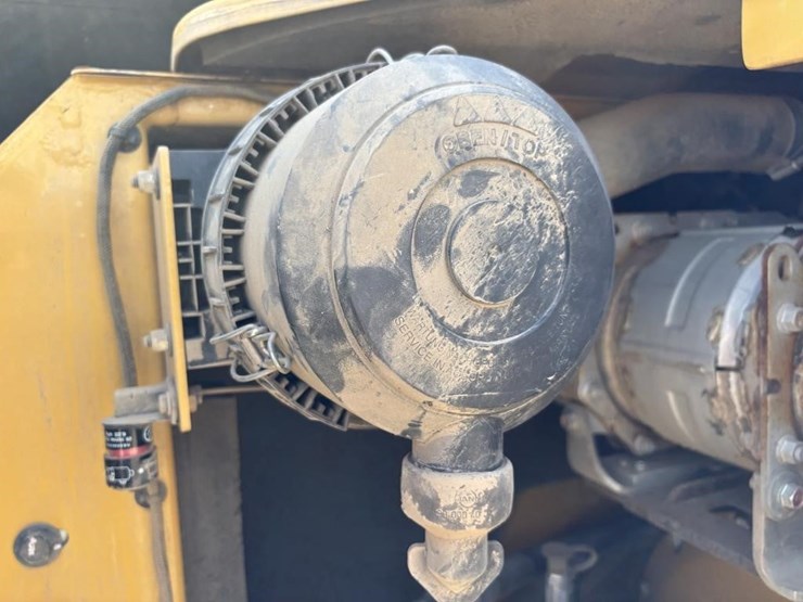 2015-caterpillar-308e2-cr-image-45