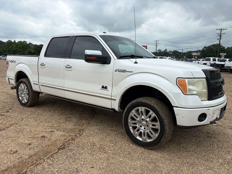 2012-ford-f150-platinum-image-4