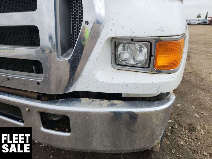 2007-ford-f750-image-63