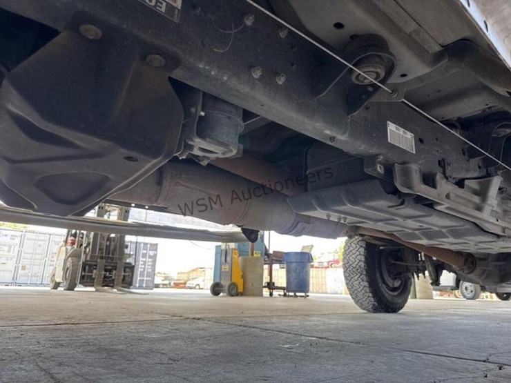2016-ford-f350-image-33