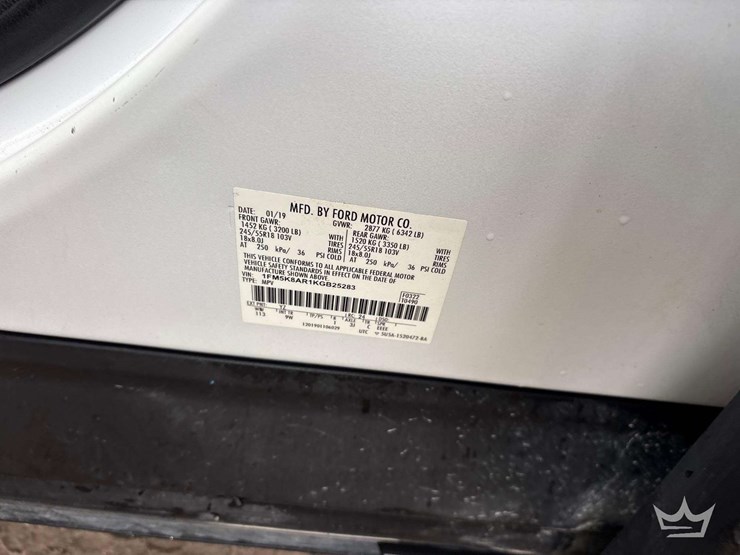 2019-ford-explorer-image-5