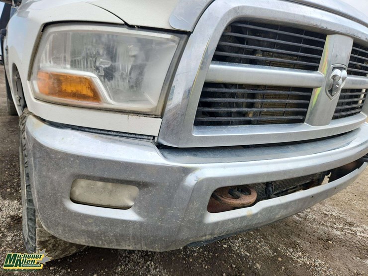 2011-dodge-3500-image-53