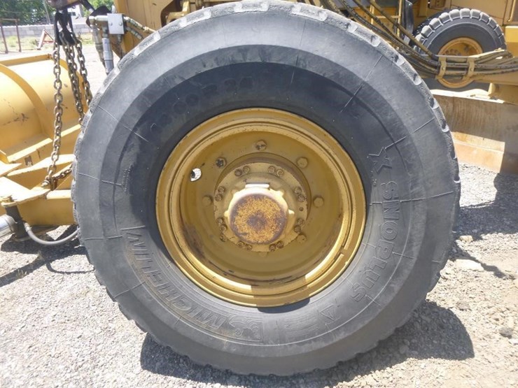 caterpillar-143h-image-43