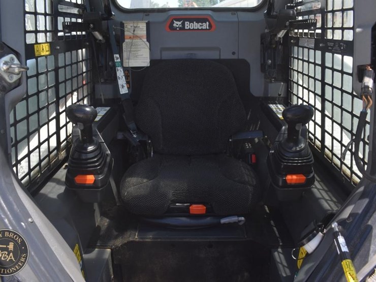 2023-bobcat-t76-image-50