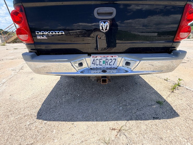 2005-dodge-dakota-image-92