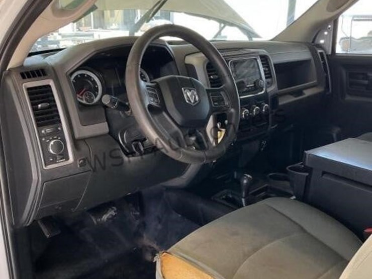 2014-dodge-2500-image-22