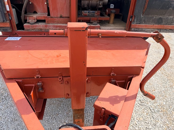 2004-ditch-witch-fx30-image-24