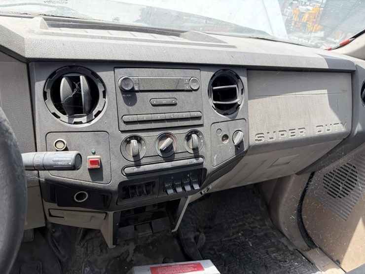 2008-ford-f450-image-23