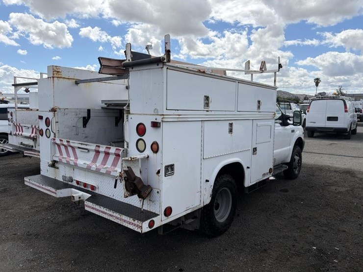 2003-ford-f350-sd-image-3