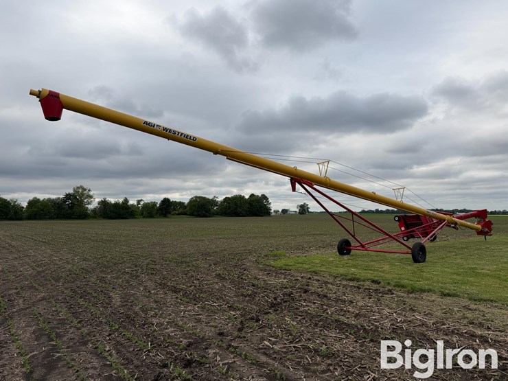 westfield-mkx-10-63-swing-away-hopper-grain-auger-image-5