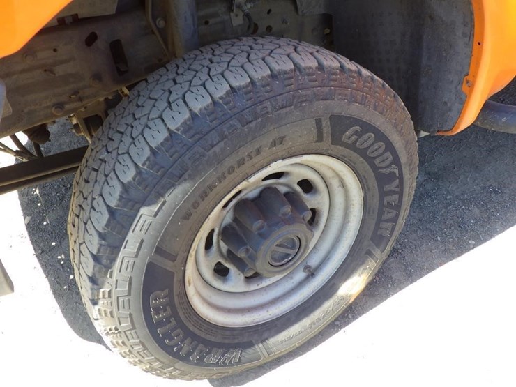 1999-ford-f350-image-14
